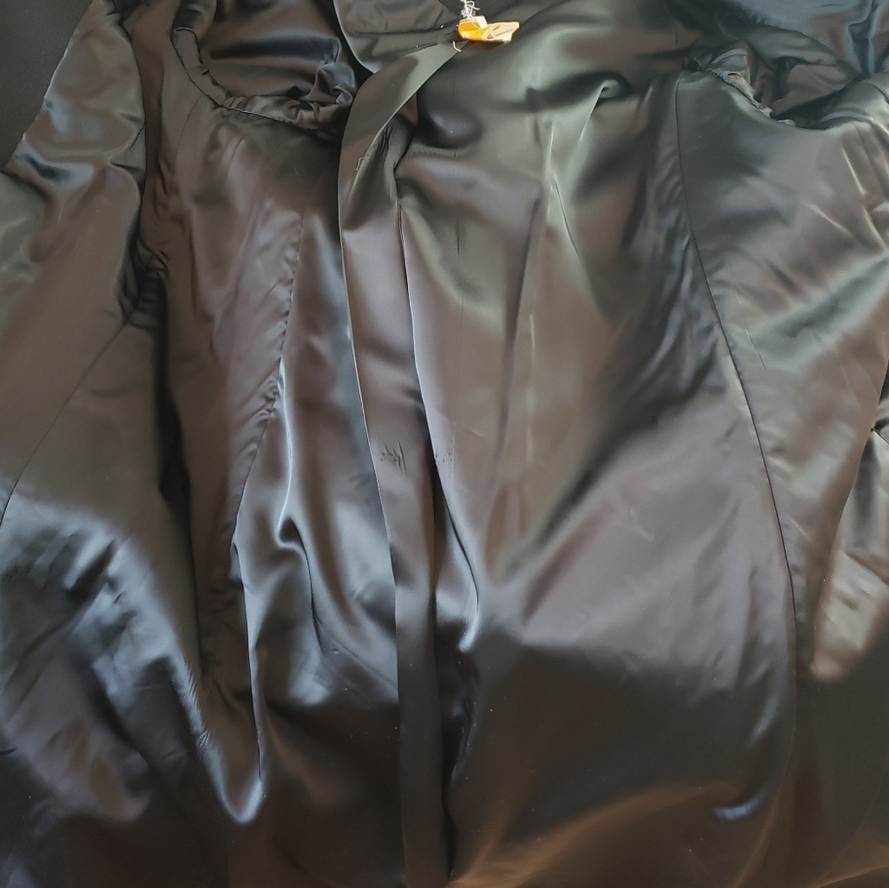 Vintage 1950's Saks Fifth Ave Black Wool Fur Coat - Picture 5 of 8